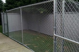 Chain link fence contractors Tampa